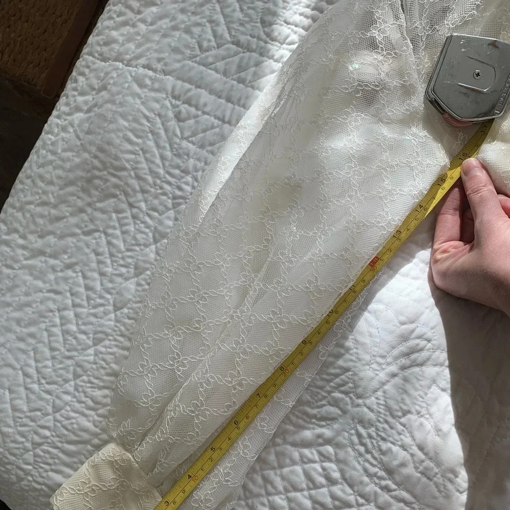 1960s handmade vogue pattern and wedding dress - Picture 13 of 15